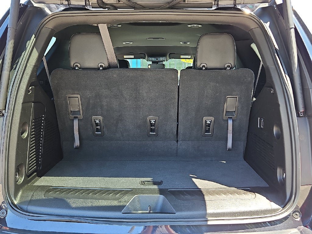 Certified 2023 GMC Yukon SLT AWD/4WD image 30