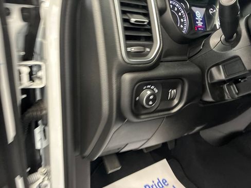 Certified 2026 RAM 2500 Big Horn AWD/4WD image 14