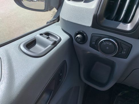 Used 2017 Ford Transit 350 148 Medium Roof RWD image 13