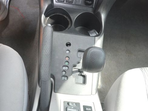 Used 2011 Toyota RAV4 4WD V6 w/ Tow Prep Pkg image 37