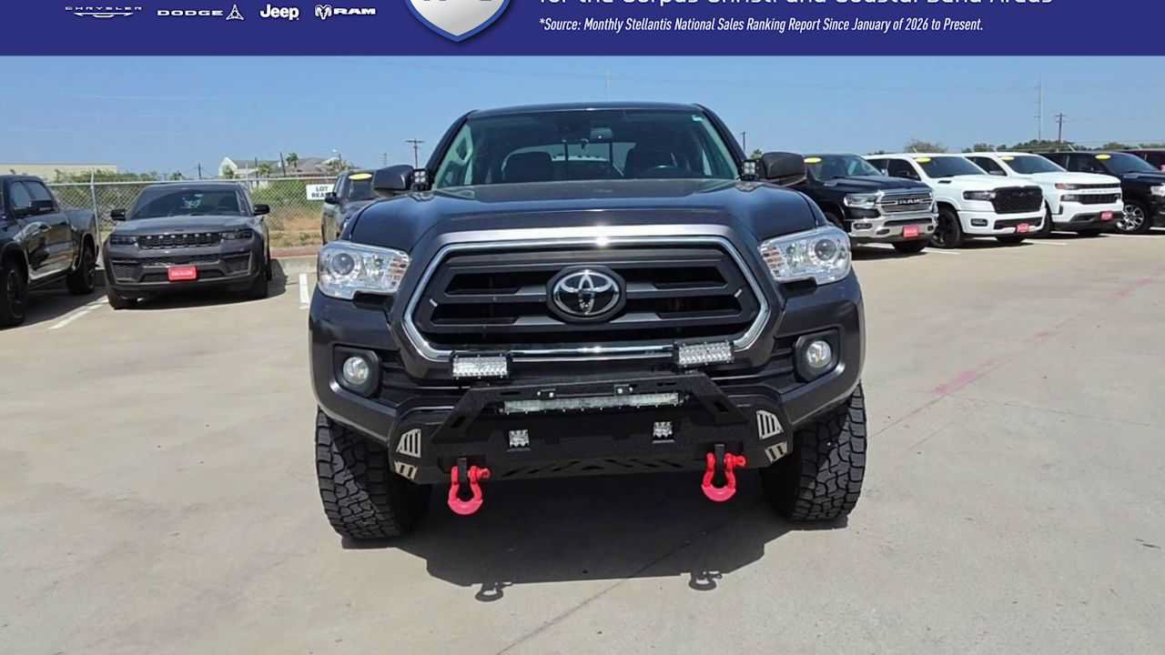 Used 2023 Toyota Tacoma SR5 AWD/4WD image 3