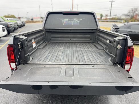 Used 2017 Honda Ridgeline RTL-T image 18