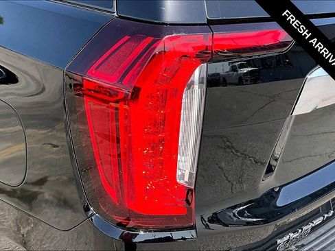 Used 2024 GMC Yukon Denali AWD/4WD image 22