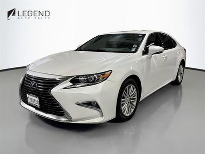 Used 2018 Lexus ES 350 w/ Accessory Package 2