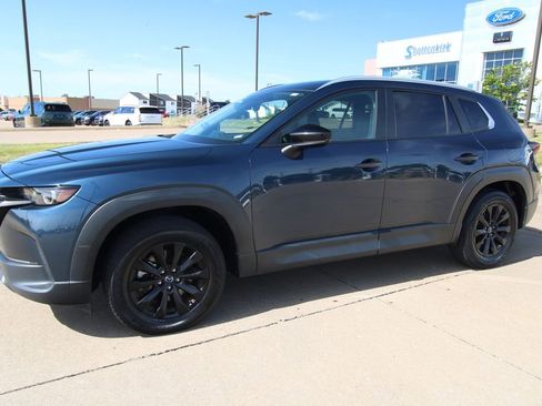 Used 2024 MAZDA CX-50 AWD 2.5 S w/ Preferred Package image 17