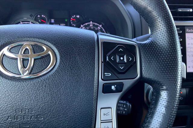Certified 2023 Toyota 4Runner SR5 Premium w/ Moonroof Package AWD/4WD image 25