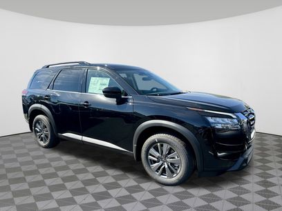 New 2025 Nissan Pathfinder SV