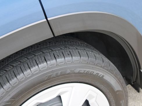 Used 2023 Subaru Forester AWD/4WD image 48