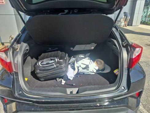 Used 2021 Toyota C-HR Nightshade image 10