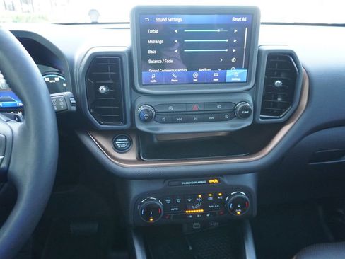Certified 2023 Ford Bronco Sport Badlands w/ Premium Package AWD/4WD image 13