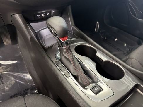 Certified 2022 Chevrolet Malibu RS w/ LPO, Convenience Package 1 FWD image 26