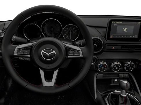 Used 2017 MAZDA MX-5 Miata Grand Touring RWD image 10