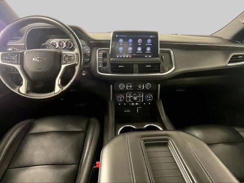 Used 2021 Chevrolet Tahoe Z71 w/ Luxury Package AWD/4WD image 14