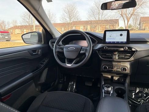 Used 2025 Ford Escape Active image 23