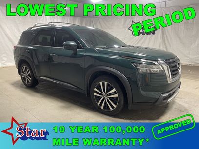 Used 2024 Nissan Pathfinder Platinum