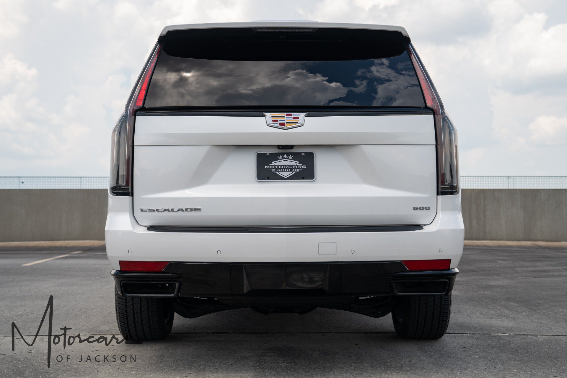 Used 2024 Cadillac Escalade Sport Platinum AWD/4WD image 5