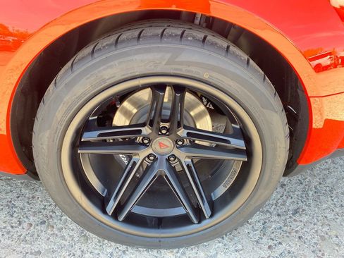 Used 2023 Dodge Challenger SRT Hellcat RWD image 10