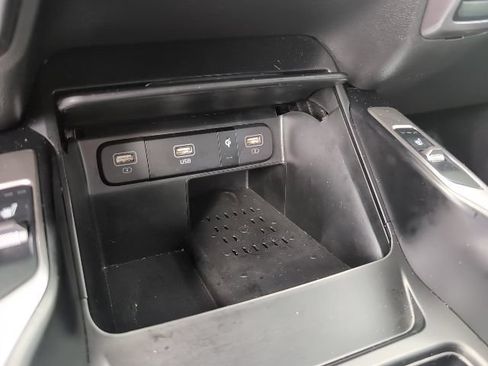 Used 2023 Kia Sorento EX FWD image 19