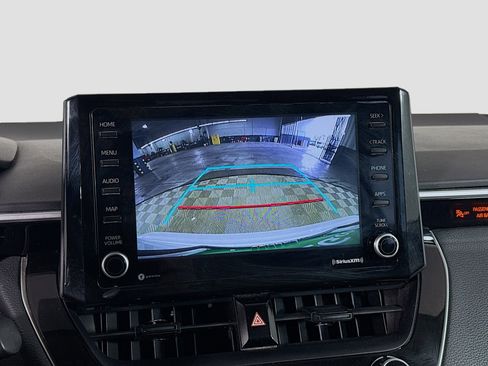 Used 2022 Toyota Corolla LE FWD image 19