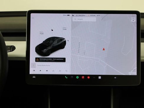 Used 2021 Tesla Model Y Long Range image 26