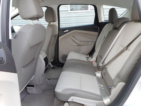 Used 2013 Ford C-MAX SE image 15