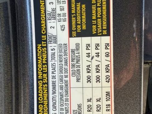 Used 2021 Volkswagen Tiguan SE R-Line AWD/4WD image 14