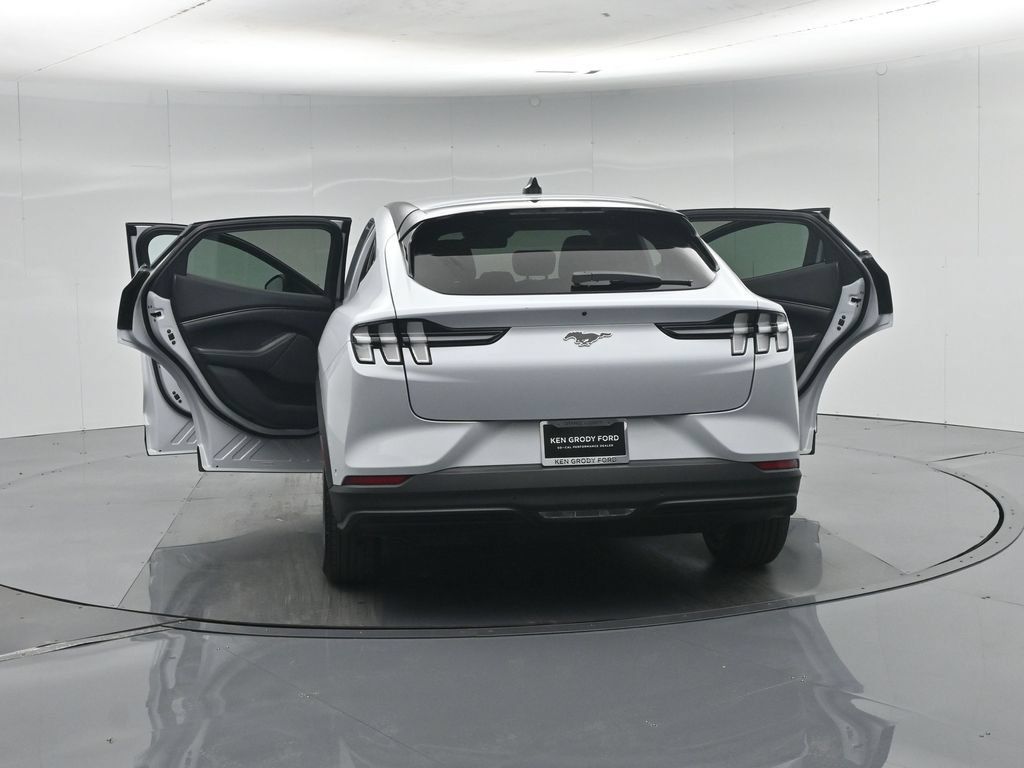 Used 2023 Ford Mustang Mach-E Select RWD image 34