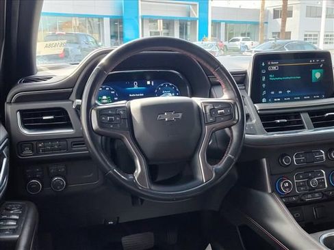 Used 2023 Chevrolet Suburban RST image 9