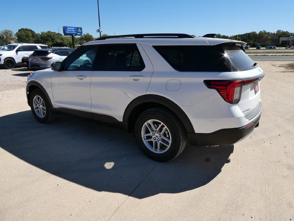 New 2027 Ford Explorer Active w/ Active Comfort Package AWD/4WD image 6