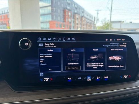 New 2025 Chevrolet Tahoe LS w/ LPO, Dark Essentials Package AWD/4WD image 24