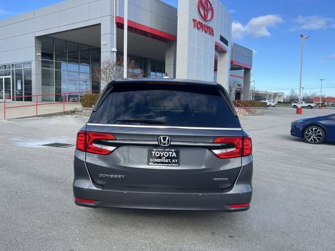 Used 2023 Honda Odyssey Touring image 6