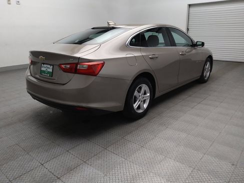 Used 2023 Chevrolet Malibu LT FWD image 9