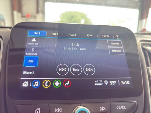 Used 2024 Chevrolet Malibu LT image 11