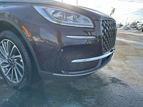 Used 2023 Lincoln Corsair Reserve image 12