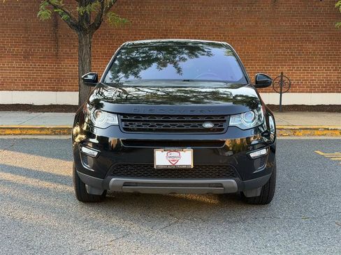 Used 2019 Land Rover Discovery Sport AWD/4WD image 3