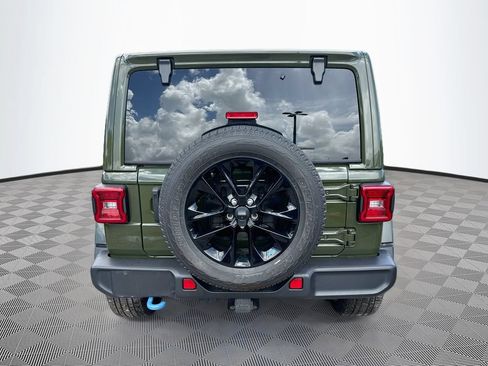 Used 2023 Jeep Wrangler Unlimited Sahara w/ Cold Weather Group AWD/4WD image 7
