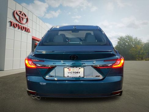New 2026 Toyota Camry SE FWD image 4