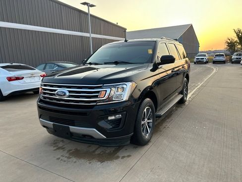 Used 2020 Ford Expedition XLT AWD/4WD image 1