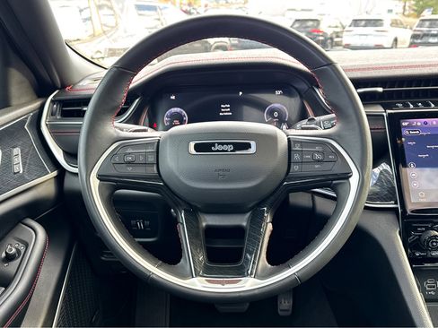 Certified 2022 Jeep Grand Cherokee Trailhawk w/ ADV Protech Group II image 14