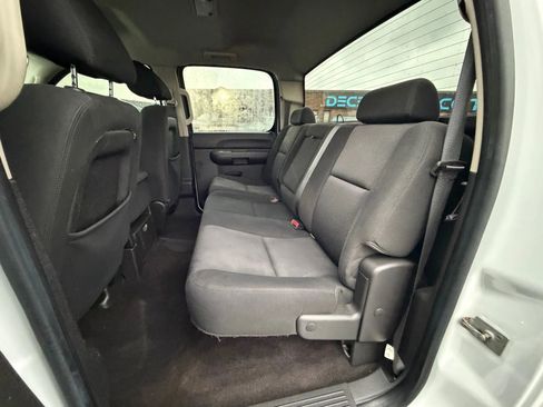 Used 2010 Chevrolet Silverado 1500 LT w/ Power Pack Plus image 12