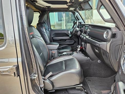 Used 2020 Jeep Gladiator Rubicon image 21