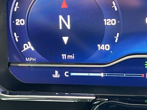 Used 2025 Chevrolet Silverado 2500 LT w/ Safety Package image 24