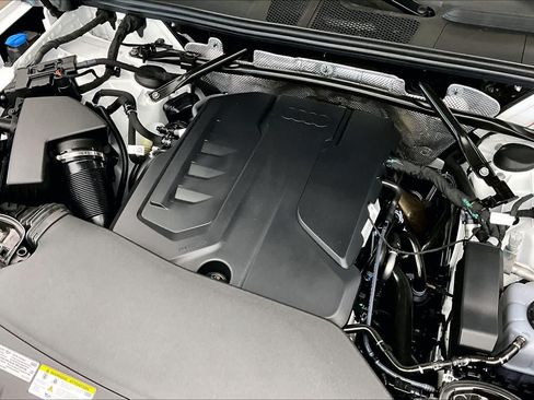 Certified 2025 Audi Q5 Premium Plus AWD/4WD image 31