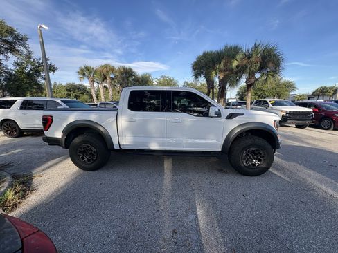 Used 2022 Ford F150 Raptor w/ Equipment Group 801A High AWD/4WD image 8
