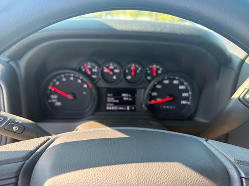 Used 2025 Chevrolet Silverado 1500 Custom w/ Turbomax Blackout Package AWD/4WD image 19