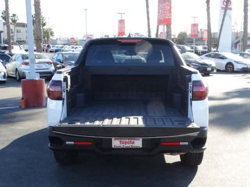 Used 2024 Hyundai Santa Cruz SEL image 15