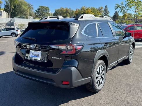 New 2025 Subaru Outback Premium image 3