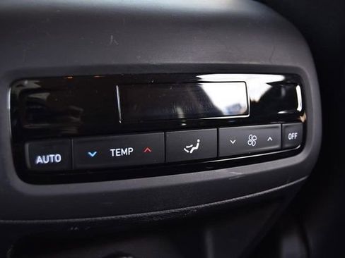 Used 2024 Hyundai Palisade SE image 21