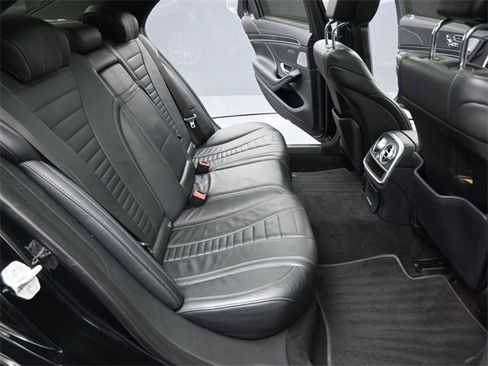 Used 2016 Mercedes-Benz S 550 Sedan image 24