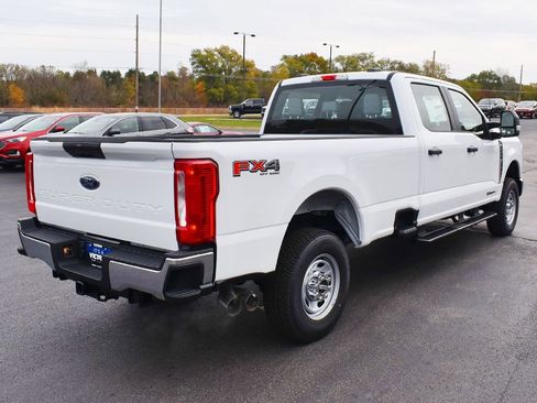 New 2026 Ford F250 XL w/ FX4 Off-Road Package image 16